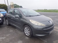 Recycling Car - Photo 1